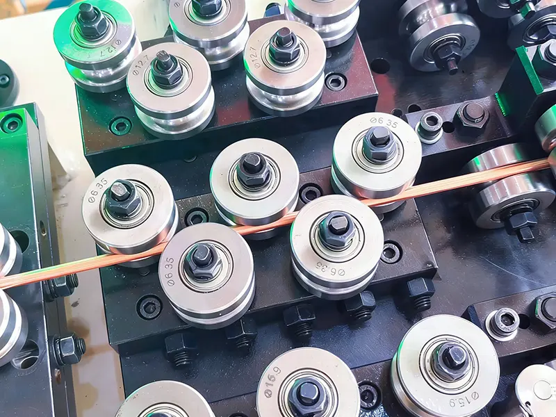 Elektromaqnit məftil yayma dəyirmanı